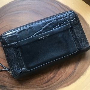 Isaac Mizrahi Leather Wallet Zippered Bilfold